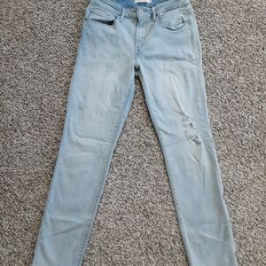 Levi jeans